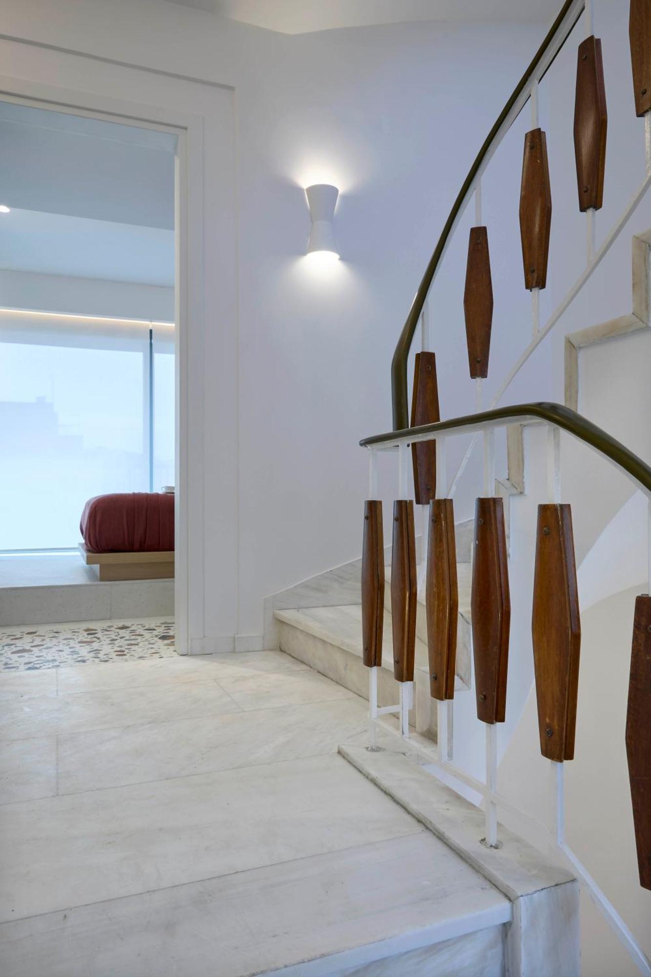 Twinn Downtown Piraeus, Santikos Collection Bagian luar foto